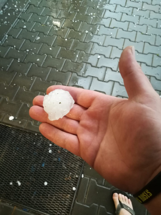 Bouřka vašima očima 1: Podívejte se na fotky, které poslali do redakce čtenáři