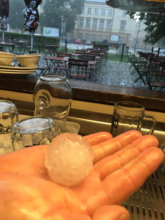 Bouřka vašima očima 1: Podívejte se na fotky, které poslali do redakce čtenáři