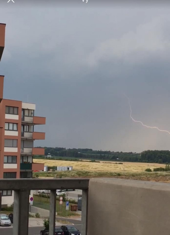 Bouřka vašima očima 2: Podívejte se na fotky, které poslali do redakce čtenáři