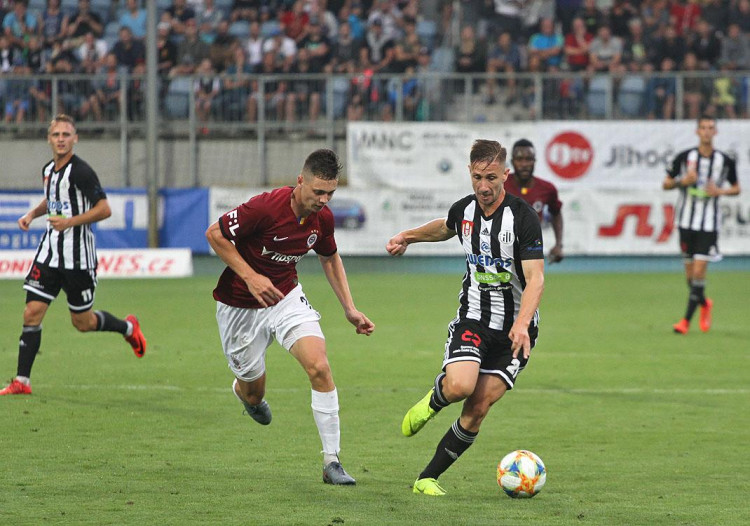 Dynamo ztratilo dvougólový náskok a se Spartou remizovalo