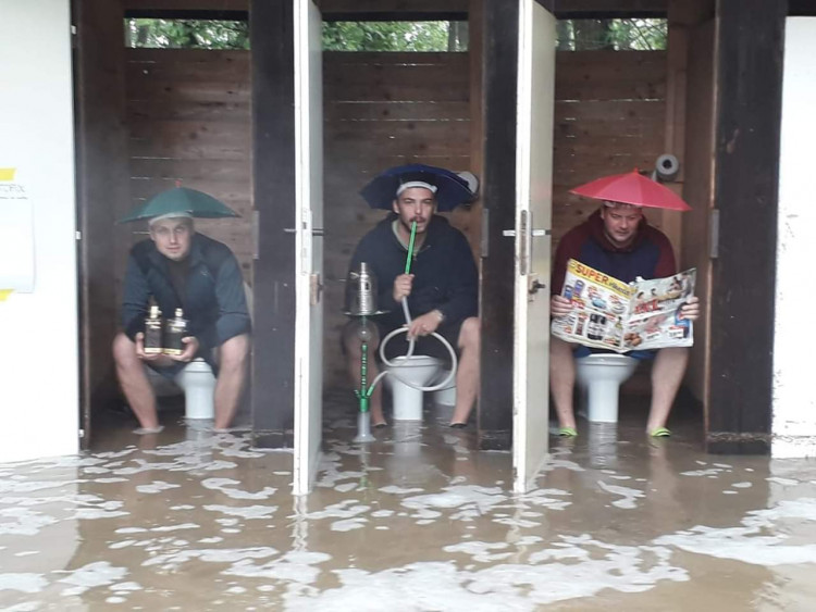 Letní soutěž o plecháček. Hlasujte!