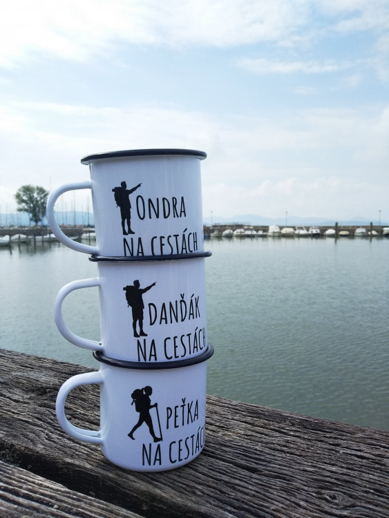 Letní soutěž o plecháček. Hlasujte!