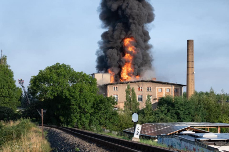 V Žitavě hořel dům