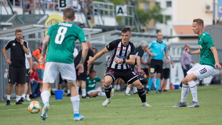 Čolič vystřelil Dynamu remízu s Jabloncem. Jihočeši na domácí vítězství stále čekají