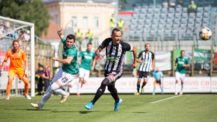 Čolič vystřelil Dynamu remízu s Jabloncem. Jihočeši na domácí vítězství stále čekají