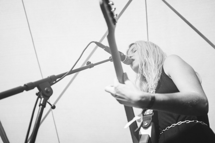 Dva dny života pod topolovým hájkem