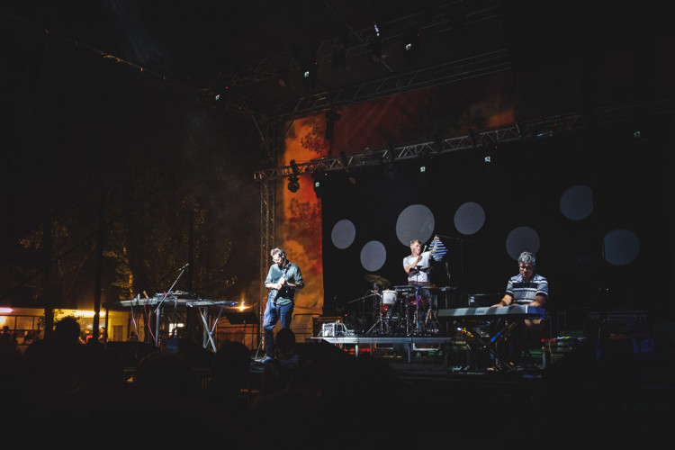 Dva dny života pod topolovým hájkem