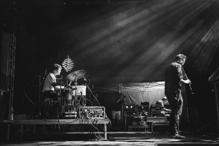 Dva dny života pod topolovým hájkem