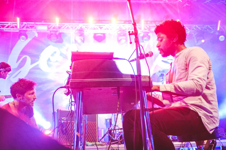 Dva dny života pod topolovým hájkem