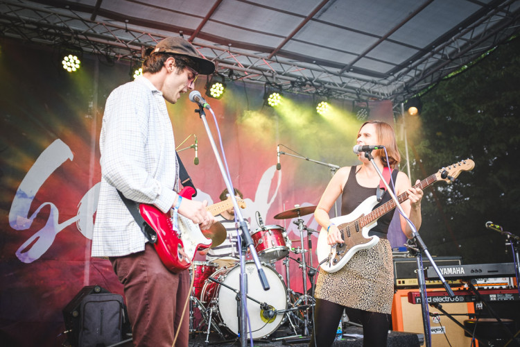 Dva dny života pod topolovým hájkem