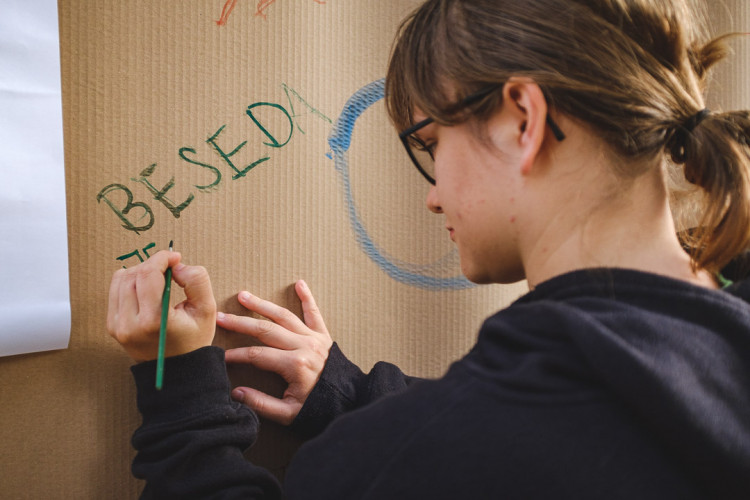 Dva dny života pod topolovým hájkem