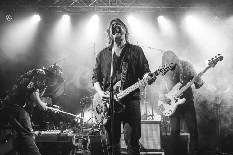 Dva dny života pod topolovým hájkem