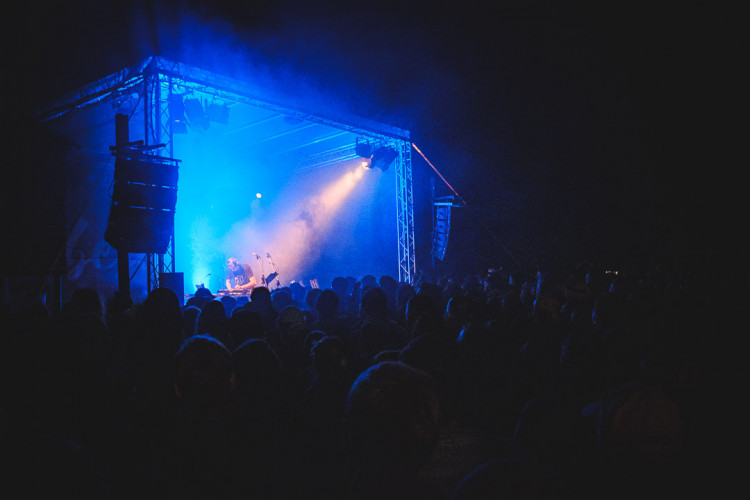 Dva dny života pod topolovým hájkem