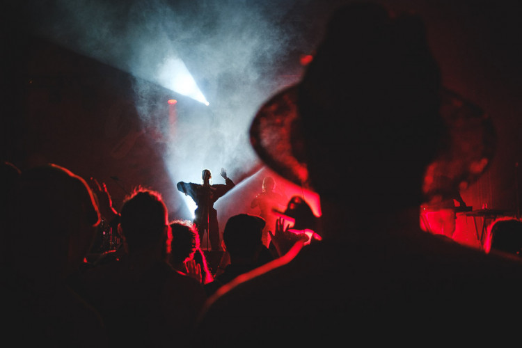 Dva dny života pod topolovým hájkem