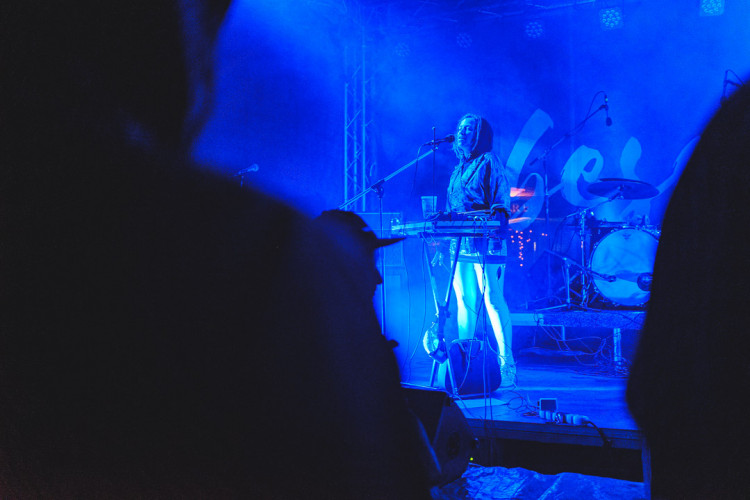 Dva dny života pod topolovým hájkem