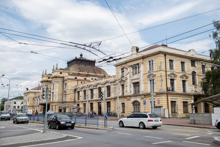 Budova vlakového nádraží se bude rekonstruovat