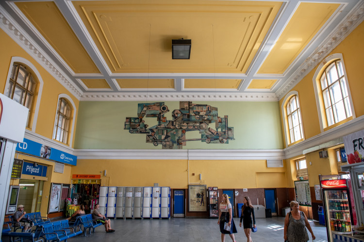 Budova vlakového nádraží se bude rekonstruovat