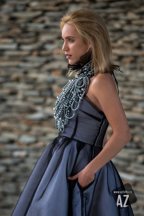 Křehké krásky představují i odvážné modely