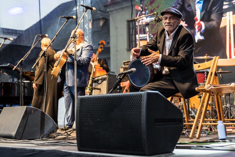 Na Piaristickém náměstí proběhl devátý ročník jihočeského jazzového festivalu