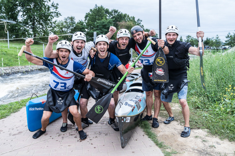 Kanál be Vrbném hostil závody Českého poháru ve sjezdu