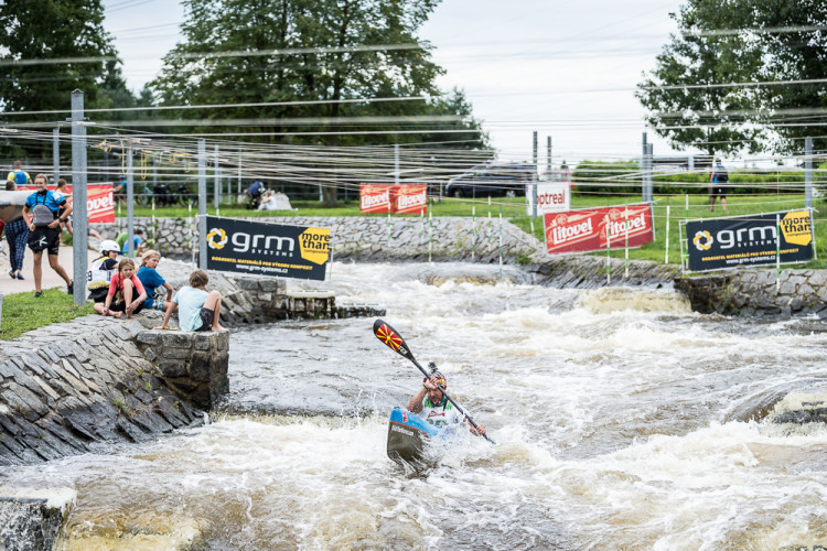 Kanál be Vrbném hostil závody Českého poháru ve sjezdu