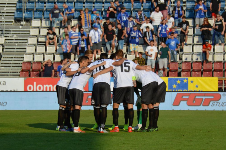 FOTOGALERIE: Olomouc porazila v retrodresech oslabené Teplice 2:0 a slaví třetí ligovou výhru