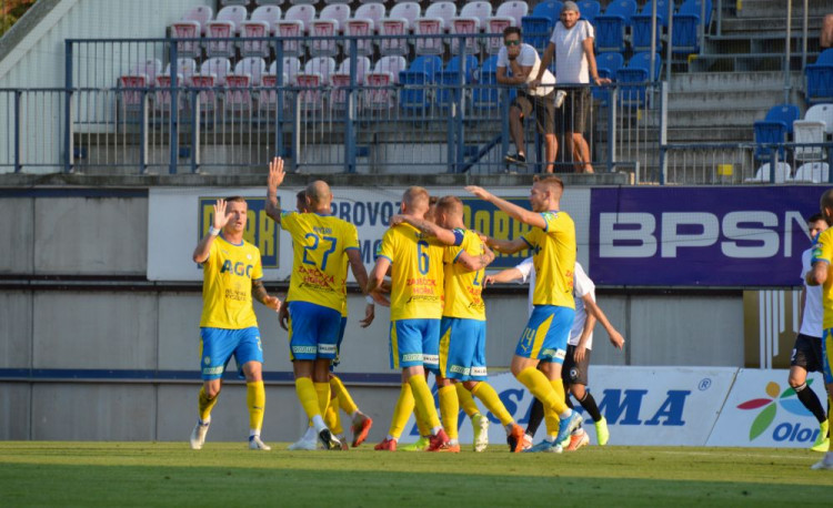 FOTOGALERIE: Olomouc porazila v retrodresech oslabené Teplice 2:0 a slaví třetí ligovou výhru