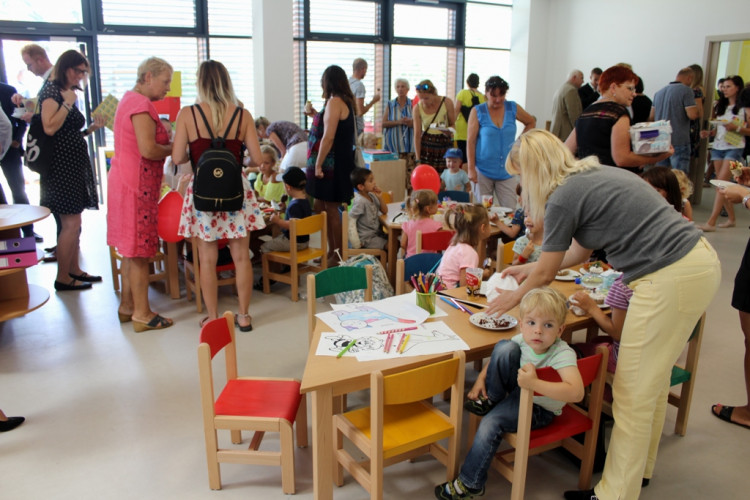 Nová školka v Jihlavě se dnes slavnostně otevřela