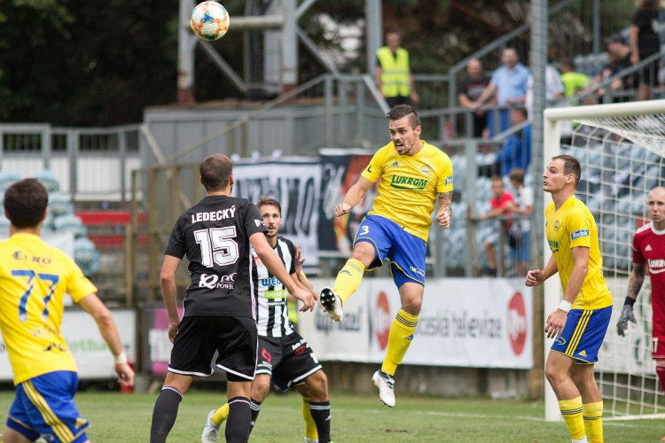 FOTO: Dynamo se dočkalo první domácí výhry