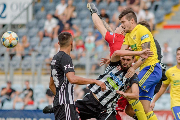 FOTO: Dynamo se dočkalo první domácí výhry