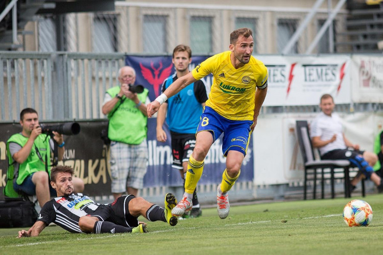 FOTO: Dynamo se dočkalo první domácí výhry