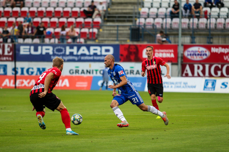 FOTOGALERIE: Sigma si doma poradila s Opavou, góly padaly v druhé půli