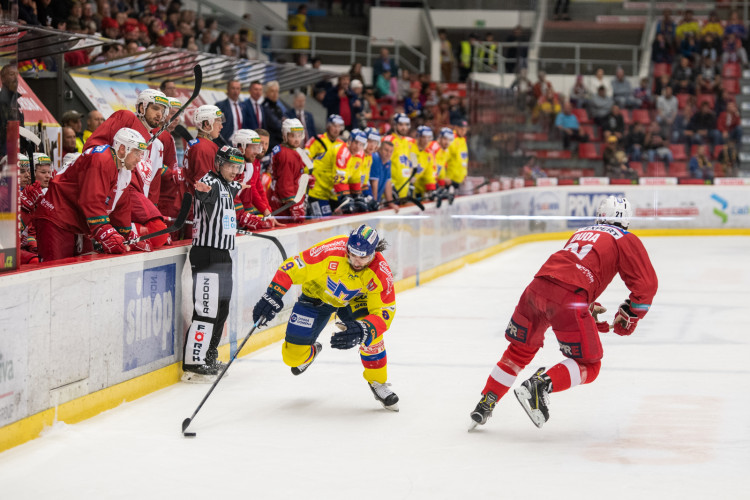 Motor porazil Slavii a doma stále neztratil ani bod