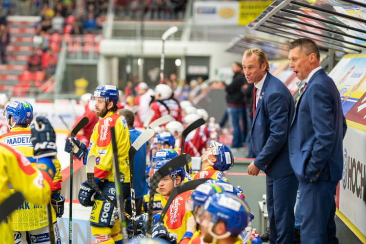 Motor porazil Slavii a doma stále neztratil ani bod