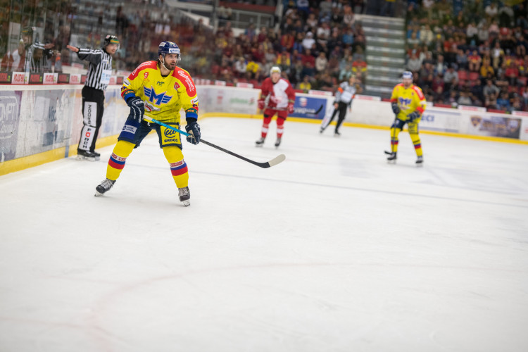 Motor porazil Slavii a doma stále neztratil ani bod