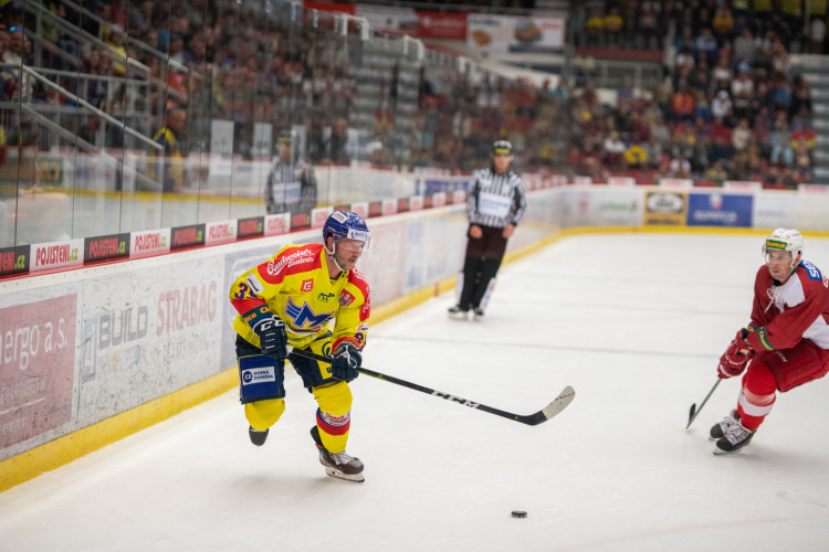 Motor porazil Slavii a doma stále neztratil ani bod