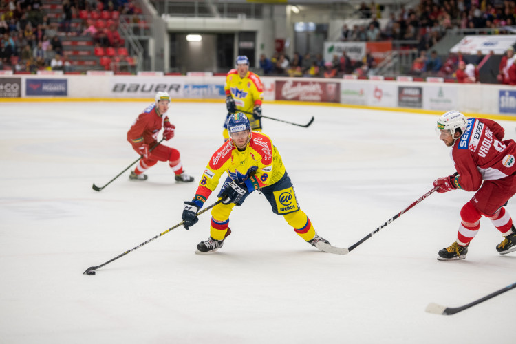 Motor porazil Slavii a doma stále neztratil ani bod