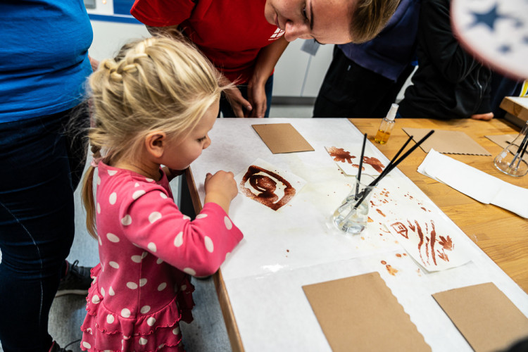 Noc vědců na VŠTE