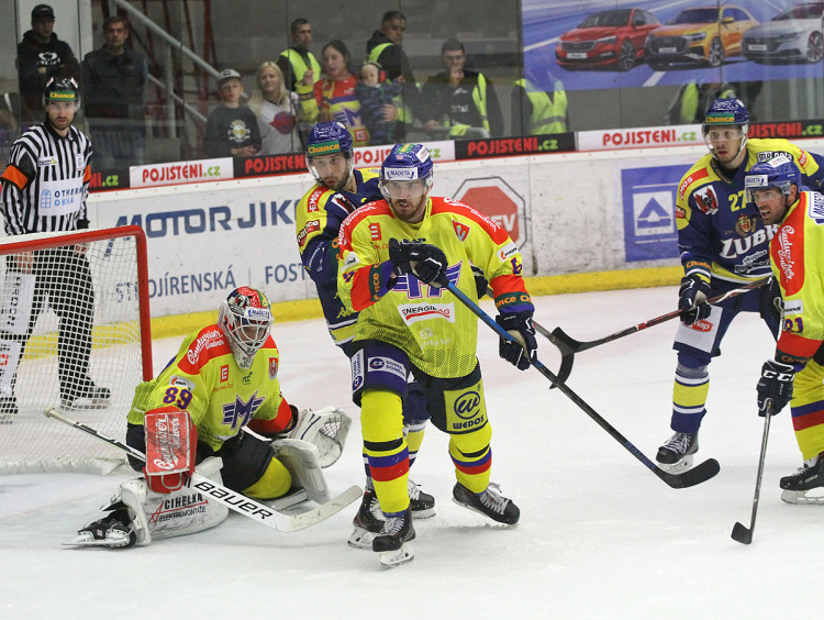 Karel Plášil při defenzivní činnosti