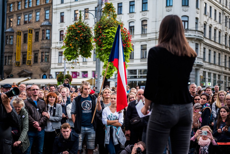 Kroky proti demokracii