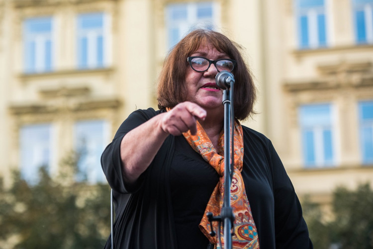 Kroky proti demokracii