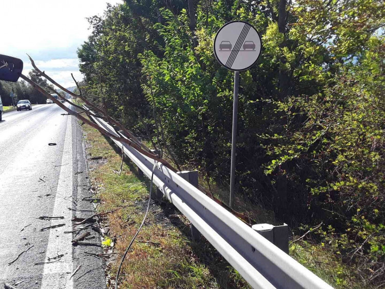 Silný vítr na Vysočině zaměstnal hasiče