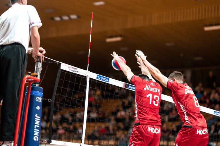 Jihostroj získal tři body do tabulky z domácí palubovky