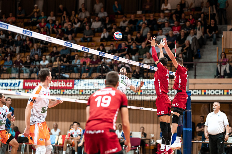 Jihostroj získal tři body do tabulky z domácí palubovky