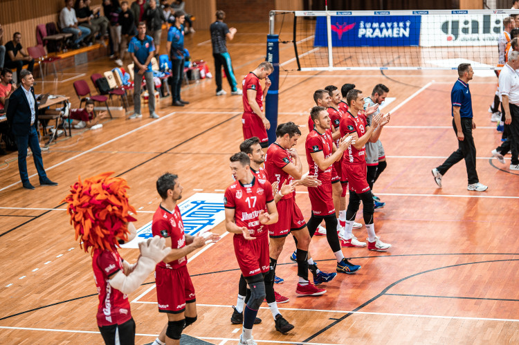 Jihostroj získal tři body do tabulky z domácí palubovky