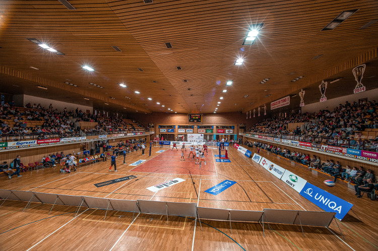 Jihostroj získal tři body do tabulky z domácí palubovky