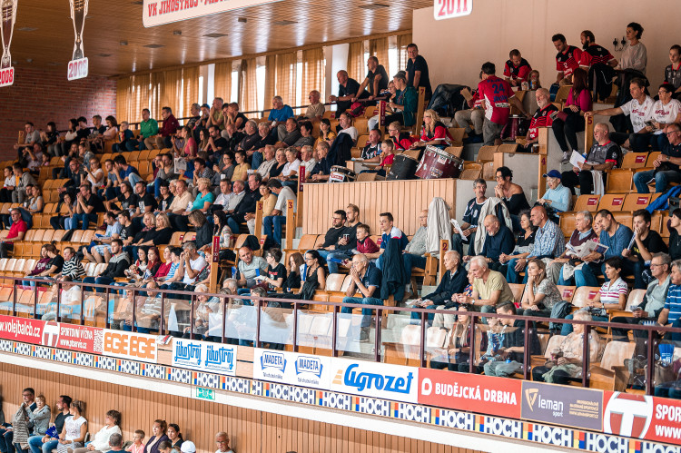 Jihostroj získal tři body do tabulky z domácí palubovky