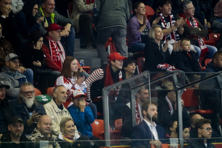 FOTOGALERIE: Mora sice proti Kometě vedla, pak ale třikrát inkasovala