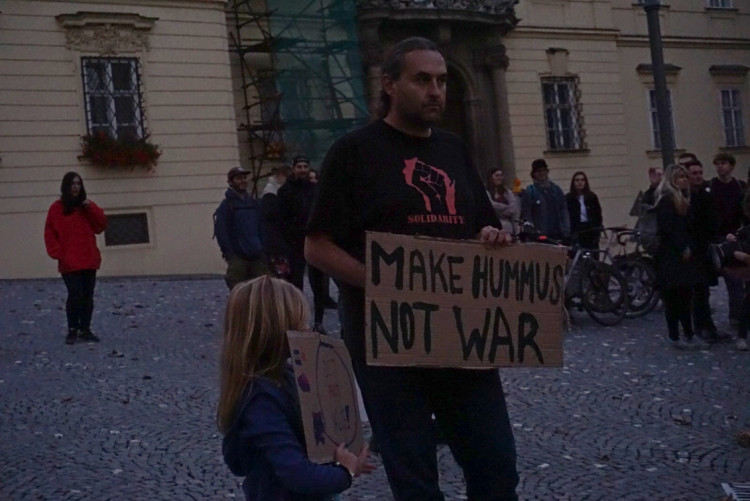 V Brně se demonstrovalo proti podpoře turecké ofenzívy v severní Sýrii