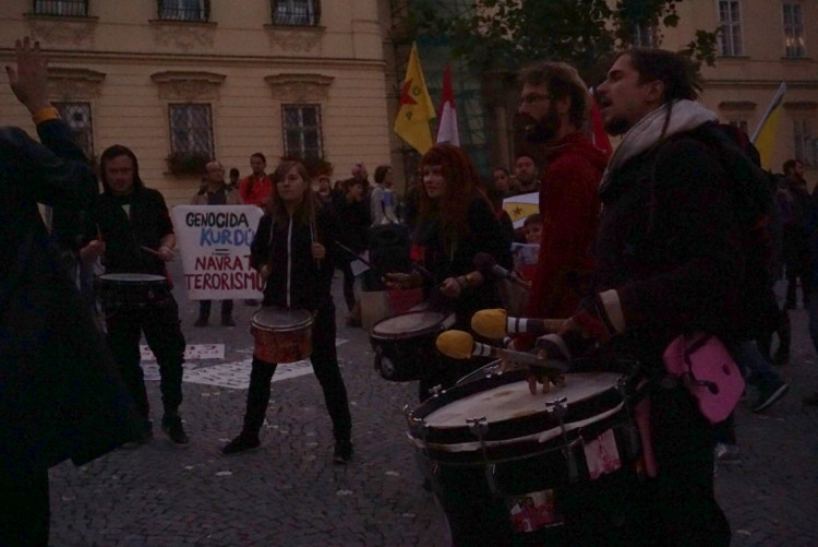 V Brně se demonstrovalo proti podpoře turecké ofenzívy v severní Sýrii